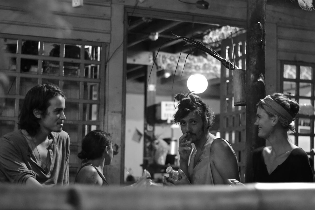 Coconut Hostel Bocas Town Bocas del Toro Exterior foto