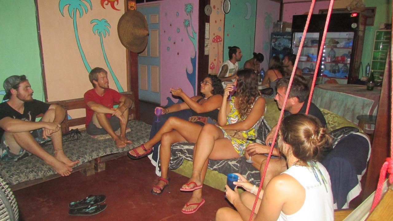 Coconut Hostel Bocas Town Bocas del Toro Exterior foto