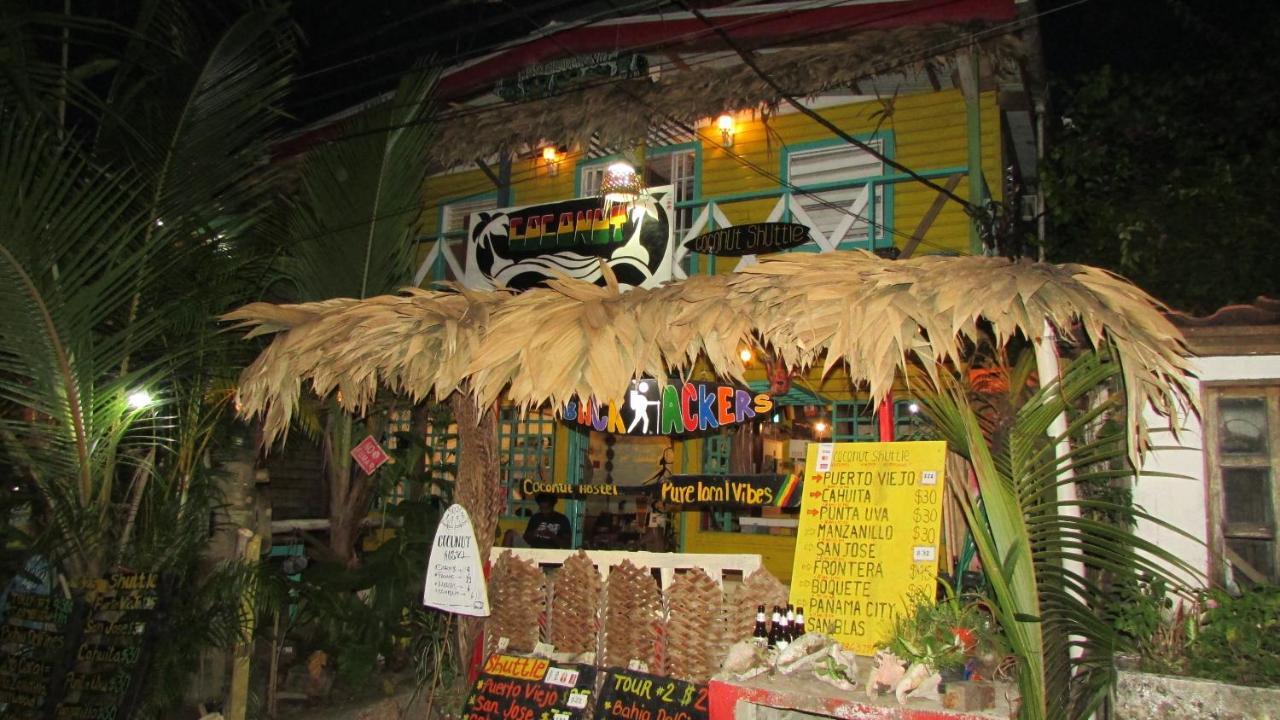 Coconut Hostel Bocas Town Bocas del Toro Exterior foto